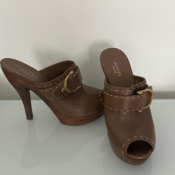 Gucci Platform Leather Heels - Picture 5 of 5